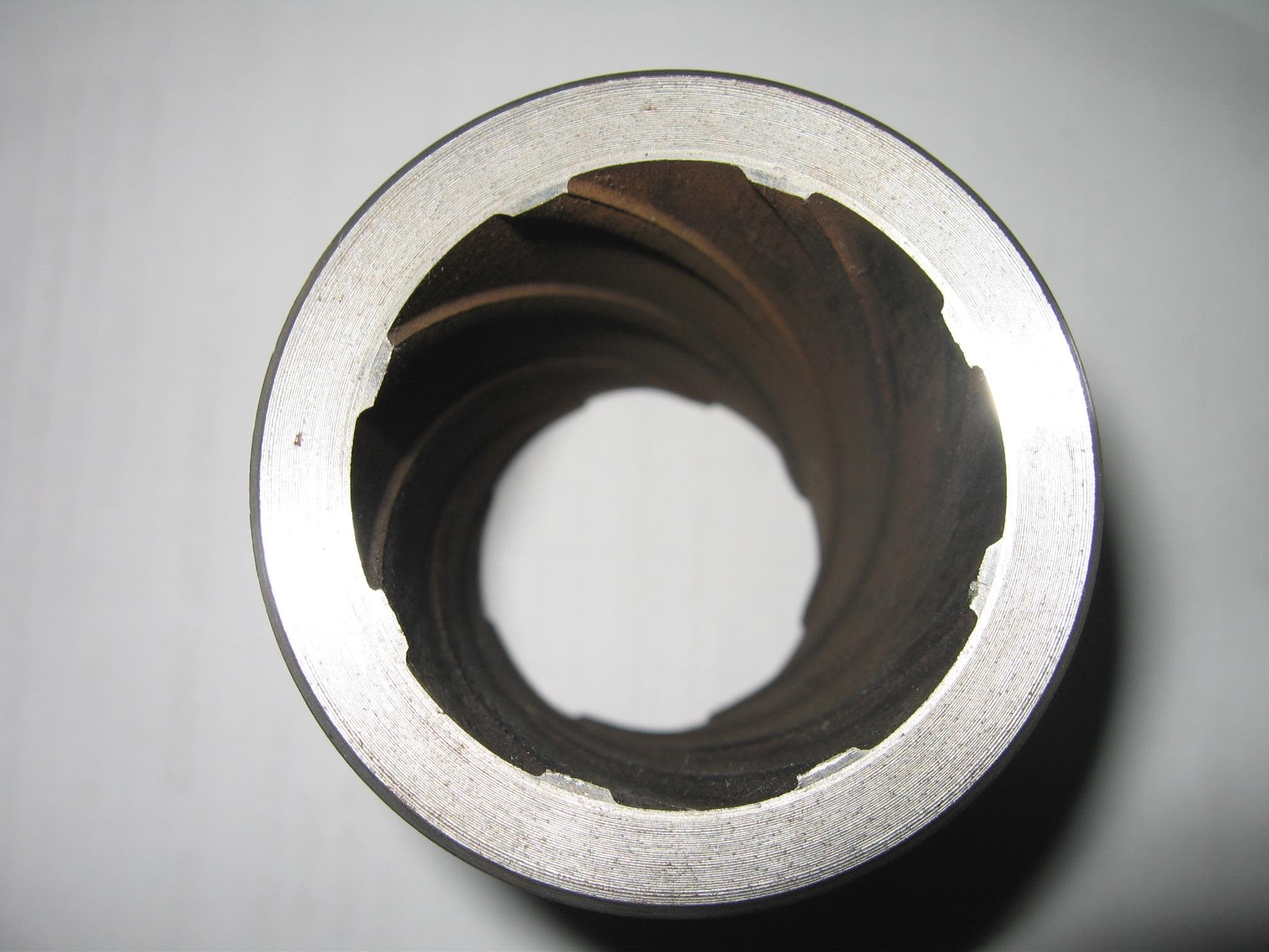 水冷壁配件|水冷壁管 Φ63.5×7.5內(nèi)螺紋管|計(jì)劃備注：材質(zhì)：SA210C。采購(gòu)要求：須提供寶鋼授權(quán)。需求備注：#7爐水冷壁