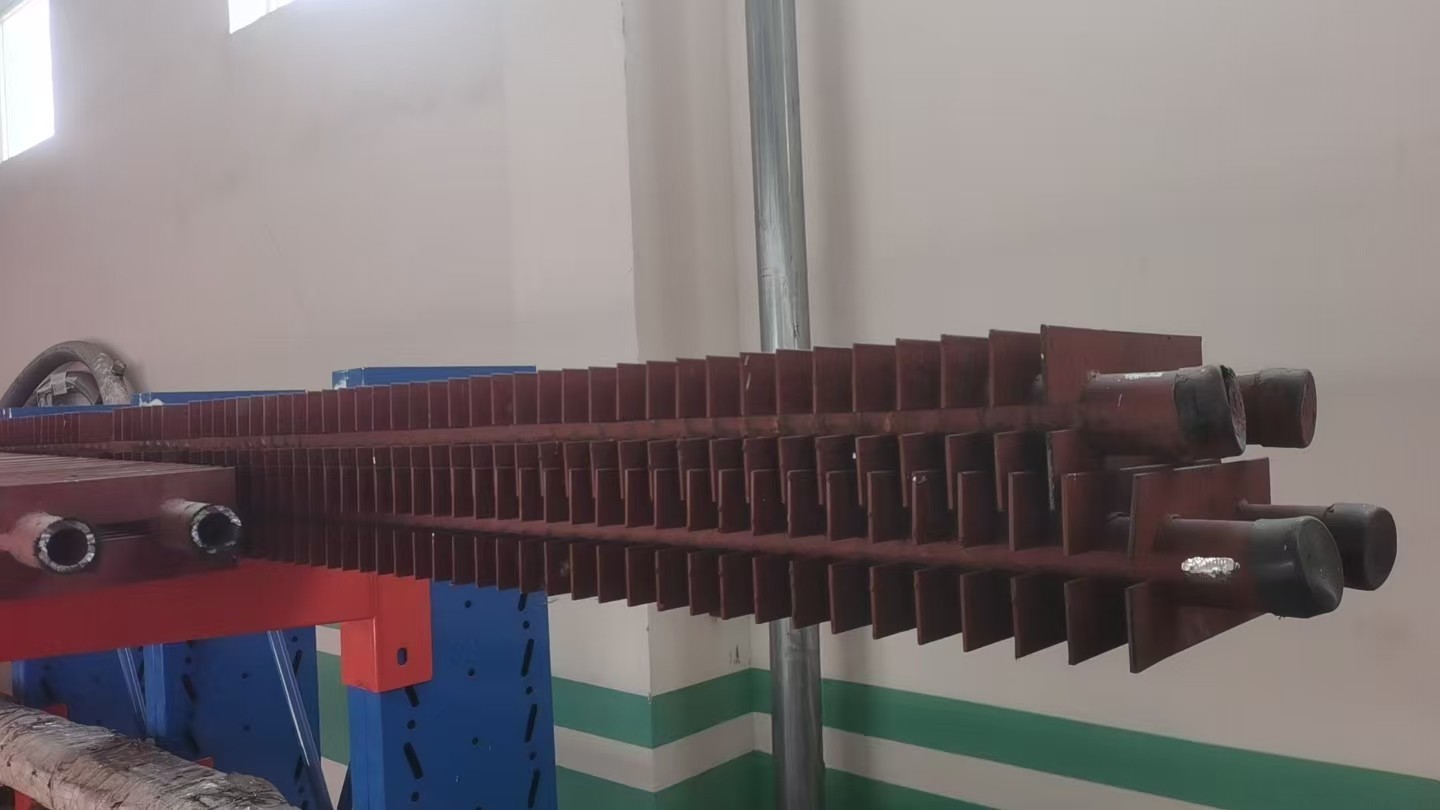 省煤器肋片管 配DG2103/29.3-Ⅱ型鍋爐省煤器用\Φ45×7 單根管≥6M 材質 SA 210C